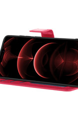 Nomfy Hoesje Geschikt voor iPhone 13 Pro Hoes Bookcase Flipcase Book Cover Met 2x Screenprotector - Hoes Geschikt voor iPhone 13 Pro Hoesje Book Case - Donkerroze