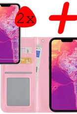 BASEY. Hoes Geschikt voor iPhone 13 Pro Max Hoesje Bookcase Hoes Flip Case Book Cover Met 2x Screenprotector - Hoesje Geschikt voor iPhone 13 Pro Max Hoes Book Case Hoesje - Lichtroze