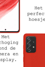 BASEY. Hoes Geschikt voor Samsung A53 Hoesje Siliconen Back Cover Case Met 2x Screenprotector - Hoesje Geschikt voor Samsung Galaxy A53 Hoes Cover Hoesje - Rood