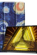 Nomfy Hoes Geschikt voor Lenovo Tab M10 FHD Plus 2nd Gen Hoes Tri-fold Tablet Hoesje Case Met Screenprotector - Hoesje Geschikt voor Lenovo Tab M10 FHD Plus (2e Gen) Hoesje Hardcover Bookcase - Sterrenhemel