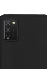 NoXx Hoes Geschikt voor Samsung A02s Hoesje Cover Siliconen Back Case Hoes Met Screenprotector - Zwart