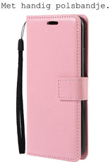 BASEY. Hoes Geschikt voor Samsung A02s Hoesje Bookcase Hoes Flip Case Book Cover Met Screenprotector - Hoesje Geschikt voor Samsung Galaxy A02s Hoes Book Case Hoesje - Lichtroze