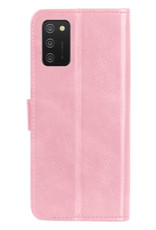BASEY. Hoes Geschikt voor Samsung A02s Hoesje Bookcase Hoes Flip Case Book Cover Met 2x Screenprotector - Hoesje Geschikt voor Samsung Galaxy A02s Hoes Book Case Hoesje - Lichtroze