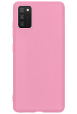 NoXx Hoes Geschikt voor Samsung A02s Hoesje Cover Siliconen Back Case Hoes Met Screenprotector - Lichtroze