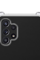 NoXx Hoes Geschikt voor Samsung A13 4G Hoesje Siliconen Cover Shock Proof Back Case Shockproof Hoes Met 2x Screenprotector - Transparant