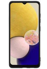 NoXx Hoes Geschikt voor Samsung A13 4G Hoesje Cover Siliconen Back Case Hoes Met Screenprotector - Zwart