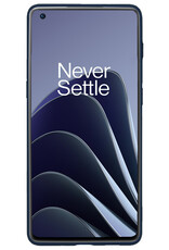BASEY. Hoes Geschikt voor OnePlus 10 Pro Hoesje Siliconen Back Cover Case Met Screenprotector - Hoesje Geschikt voor OnePlus 10 Pro Hoes Cover Hoesje - Donkerblauw