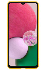 BASEY. Hoes Geschikt voor Samsung A13 5G Hoesje Siliconen Back Cover Case - Hoesje Geschikt voor Samsung Galaxy A13 5G Hoes Cover Hoesje - Geel