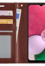 BASEY. Hoes Geschikt voor Samsung A13 5G Hoesje Bookcase Hoes Flip Case Book Cover - Hoesje Geschikt voor Samsung Galaxy A13 5G Hoes Book Case Hoesje - Bruin