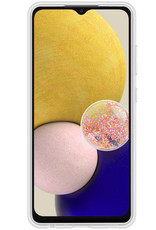 NoXx Hoes Geschikt voor Samsung A13 5G Hoesje Cover Siliconen Back Case Hoes Met 2x Screenprotector - Transparant