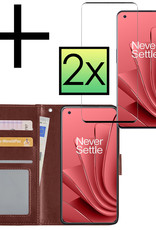 NoXx Hoes Geschikt voor OnePlus 10 Pro Hoesje Book Case Hoes Flip Cover Wallet Bookcase Met 2x Screenprotector - Bruin