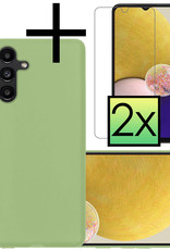 NoXx Hoes Geschikt voor Samsung A13 5G Hoesje Cover Siliconen Back Case Hoes Met 2x Screenprotector - Groen
