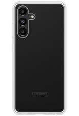 BASEY. Hoes Geschikt voor Samsung A13 5G Hoesje Siliconen Back Cover Case Met Screenprotector - Hoesje Geschikt voor Samsung Galaxy A13 5G Hoes Cover Hoesje - Transparant
