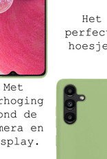 BASEY. Hoes Geschikt voor Samsung A13 5G Hoesje Siliconen Back Cover Case Met Screenprotector - Hoesje Geschikt voor Samsung Galaxy A13 5G Hoes Cover Hoesje - Groen