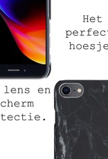 BASEY. iPhone SE 2022 Hoesje Marmer Case Marmeren Hard Cover Hoes Met 2x Screenprotector - Zwart