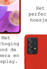 BASEY. Hoes Geschikt voor Samsung A23 Hoesje Siliconen Back Cover Case Met 2x Screenprotector - Hoesje Geschikt voor Samsung Galaxy A23 Hoes Cover Hoesje - Rood