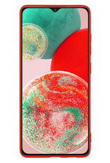 NoXx Hoes Geschikt voor Samsung A23 Hoesje Cover Siliconen Back Case Hoes Met Screenprotector - Rood