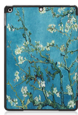 Nomfy Hoes Geschikt voor iPad 10.2 2021 Hoes Tri-fold Tablet Hoesje Case - Hoesje Geschikt voor iPad 9 Hoesje Hardcover Bookcase - Bloesem