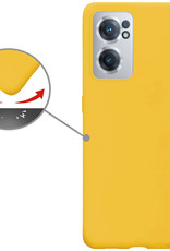 Nomfy Hoesje Geschikt voor OnePlus Nord CE 2 Hoesje Siliconen Cover Case Met Screenprotector - Hoes Geschikt voor OnePlus Nord CE 2 Hoes Back Case - Geel
