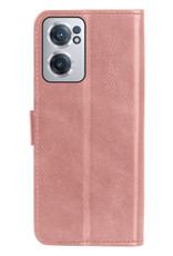 BASEY. Hoes Geschikt voor OnePlus Nord CE 2 Hoesje Bookcase Hoes Flip Case Book Cover Met 2x Screenprotector - Hoesje Geschikt voor OnePlus Nord CE 2 Hoes Book Case Hoesje - Rosé goud
