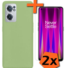 Nomfy Nomfy OnePlus Nord CE 2 Hoesje Siliconen Met 2x Screenprotector - Groen