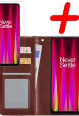 BASEY. Hoes Geschikt voor OnePlus Nord CE 2 Hoesje Bookcase Hoes Flip Case Book Cover Met Screenprotector - Hoesje Geschikt voor OnePlus Nord CE 2 Hoes Book Case Hoesje - Bruin