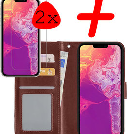 BASEY. iPhone 14 Pro Hoesje Bookcase Met 2x Screenprotector - Bruin