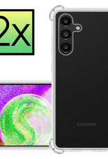 NoXx Hoes Geschikt voor Samsung A04s Hoesje Siliconen Cover Shock Proof Back Case Shockproof Hoes - Transparant - 2x