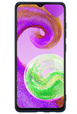 NoXx Hoes Geschikt voor Samsung A04s Hoesje Cover Siliconen Back Case Hoes Met 2x Screenprotector - Donkerblauw