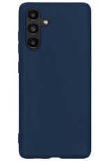 NoXx Samsung Galaxy A04s Hoesje Back Cover Siliconen Case Hoes Met 2x Screenprotector - Donker Blauw