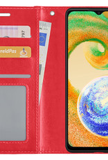 BASEY. Hoes Geschikt voor Samsung A04s Hoesje Bookcase Hoes Flip Case Book Cover Met Screenprotector - Hoesje Geschikt voor Samsung Galaxy A04s Hoes Book Case Hoesje - Rood
