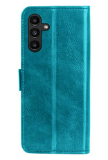BASEY. Hoes Geschikt voor Samsung A04s Hoesje Bookcase Hoes Flip Case Book Cover Met 2x Screenprotector - Hoesje Geschikt voor Samsung Galaxy A04s Hoes Book Case Hoesje - Turquoise
