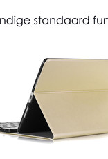 NoXx Hoesje Geschikt voor iPad 10.2 2021 Hoesje Toetsenbord Hoes Met Screenprotector - Hoes Geschikt voor iPad 9 Keyboard Case Book Cover - Goud