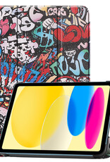 BASEY. Hoesje Geschikt voor iPad 2022 Hoes Case Tablet Hoesje Tri-fold - Hoes Geschikt voor iPad 10 Hoesje Hard Cover Bookcase Hoes - Graffity