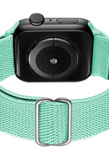 BASEY. Nylon Bandje Geschikt voor Apple Watch 1-8 / SE (42/44/45) Bandje Stof - Horloge Band Verstelbare Gesp Polsband Geschikt voor Apple Watch 1-8 / SE (42/44/45) - Mintgroen