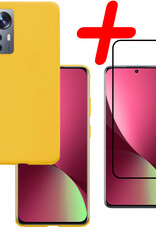 BASEY. Hoes Geschikt voor Xiaomi 12 Hoesje Siliconen Back Cover Case Met Screenprotector - Hoesje Geschikt voor Xiaomi 12 Hoes Cover Hoesje - Geel
