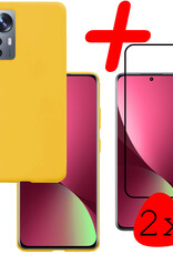 BASEY. Hoes Geschikt voor Xiaomi 12 Hoesje Siliconen Back Cover Case Met 2x Screenprotector - Hoesje Geschikt voor Xiaomi 12 Hoes Cover Hoesje - Geel