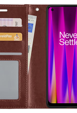 Nomfy Hoesje Geschikt voor OnePlus Nord CE 2 Lite Hoes Bookcase Flipcase Book Cover Met 2x Screenprotector - Hoes Geschikt voor OnePlus Nord CE 2 Lite Hoesje Book Case - Bruin