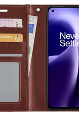 Nomfy Hoesje Geschikt voor OnePlus Nord 2T Hoes Bookcase Flipcase Book Cover Met Screenprotector - Hoes Geschikt voor OnePlus Nord 2T Hoesje Book Case - Bruin