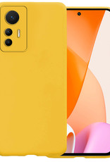 BASEY. Hoes Geschikt voor Xiaomi 12 Lite Hoesje Siliconen Back Cover Case - Hoesje Geschikt voor Xiaomi 12 Lite Hoes Cover Hoesje - Geel