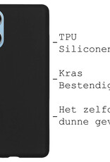 BASEY. Hoes Geschikt voor OPPO A17 Hoesje Siliconen Back Cover Case Met 2x Screenprotector - Hoesje Geschikt voor OPPO A17 Hoes Cover Hoesje - Zwart