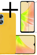 NoXx Hoes Geschikt voor OPPO A17 Hoesje Cover Siliconen Back Case Hoes Met Screenprotector - Geel