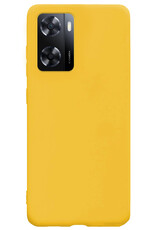 BASEY. Hoes Geschikt voor OPPO A57 Hoesje Siliconen Back Cover Case Met 2x Screenprotector - Hoesje Geschikt voor OPPO A57 Hoes Cover Hoesje - Geel