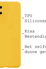 BASEY. Hoes Geschikt voor Samsung S23 Ultra Hoesje Siliconen Back Cover Case - Hoesje Geschikt voor Samsung Galaxy S23 Ultra Hoes Cover Hoesje - Geel