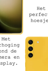 BASEY. Hoes Geschikt voor Samsung S23 Plus Hoesje Siliconen Back Cover Case Met 2x Screenprotector - Hoesje Geschikt voor Samsung Galaxy S23 Plus Hoes Cover Hoesje - Geel