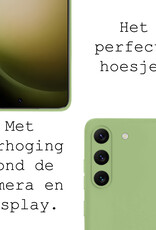 BASEY. Hoes Geschikt voor Samsung S23 Plus Hoesje Siliconen Back Cover Case Met 2x Screenprotector - Hoesje Geschikt voor Samsung Galaxy S23 Plus Hoes Cover Hoesje - Groen