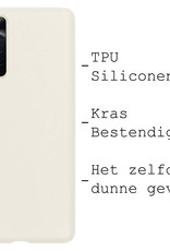 BASEY. Hoes Geschikt voor Xiaomi Redmi Note 11 Hoesje Siliconen Back Cover Case Met 2x Screenprotector - Hoesje Geschikt voor Xiaomi Redmi Note 11 Hoes Cover Hoesje - Wit