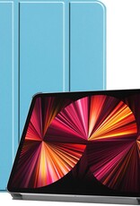 BASEY. Hoesje Geschikt voor iPad Pro 2021 (11 inch) Hoes Case Tablet Hoesje Tri-fold - Hoes Geschikt voor iPad Pro 11 inch (2021) Hoesje Hard Cover Bookcase Hoes - Lichtblauw