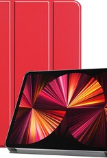 BASEY. Hoesje Geschikt voor iPad Pro 2021 (11 inch) Hoes Case Tablet Hoesje Tri-fold - Hoes Geschikt voor iPad Pro 11 inch (2021) Hoesje Hard Cover Bookcase Hoes - Rood