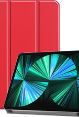 BASEY. Hoesje Geschikt voor iPad Pro 2021 (12,9 inch) Hoes Case Tablet Hoesje Tri-fold - Hoes Geschikt voor iPad Pro 12,9 inch (2021) Hoesje Hard Cover Bookcase Hoes - Rood